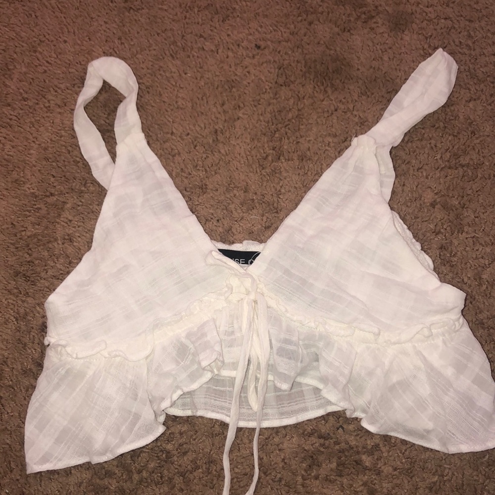 White ruffle tank top